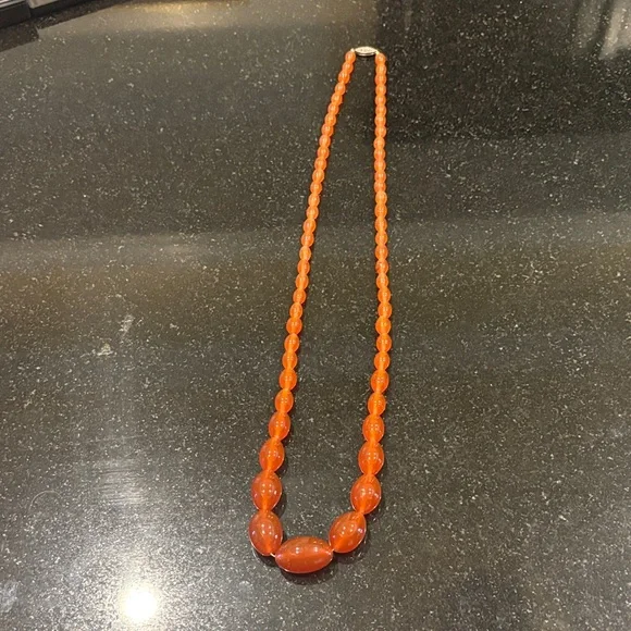 ❤️SALE❤️Elegant Vintage Amber Beaded Necklace - Picture 1 of 3